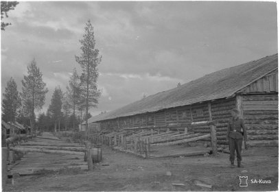 Kiestinki hevostallit