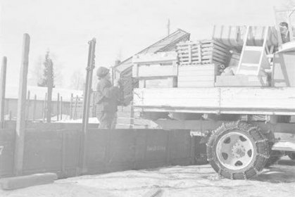 Sortavalan rautatieasema_02 Evakuoitavaa tavaraa asemalla maaliskuussa 1940_SA-kuva 16-3-1940