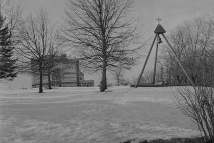 Sortavalan luterilainen kirkko_07 Kello kertoo kirkon olleen tässä_SA-kuva 5-4-1944