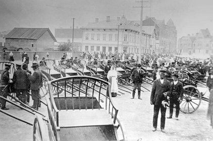 Sortavalan Kauppatori_03 Sortavalan markkinat Kauppatorilla vuonna 1909_Kuva V Jääskeläinen