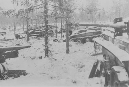 Hyökkäysvaunuprikaatin muistomerkki_04 Näkymä Länsi-Lemetistä taistelun melskeen tauottua_SA-kuva 1-2-1940
