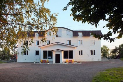 Salmin rajavartiosto Pitkäranta_05 Kasarmirakennus kesäkuussa 2013_Kuva Nikolai L Heninen net