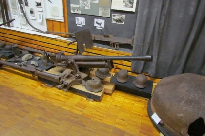 Lotinapellon Sotahistoriapuisto_07 Tampellan tekemä tykki Lotinapellon museossa syyskuussa 2014_Kuva E Naukkarinen