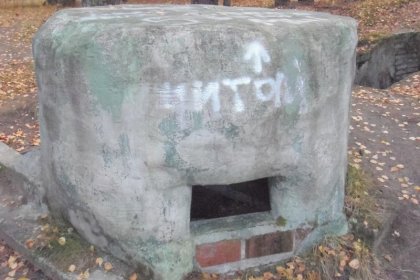 Lotinapellon Sotahistoriapuisto_04 Tulenjohtopesäke_Kuva T Kaarlela lokakuu 2015