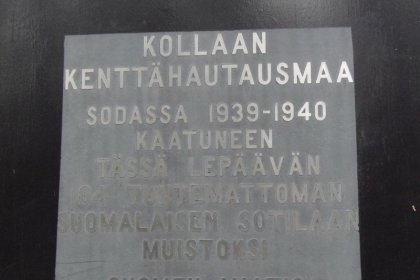 Kenttähautausmaa_07 Muistomerkin teksti_Kuva T Kaarlela toukokuu 2015