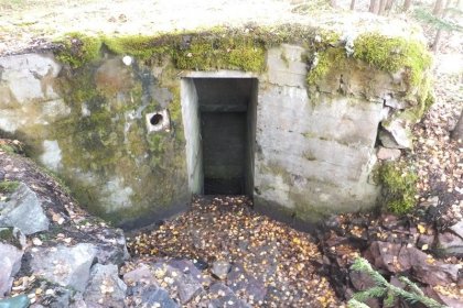 U-asema Kalliobunkkeri_01 Kalliobunkkerin oviaukko_Kuva E Naukkarinen syyskuu 2016