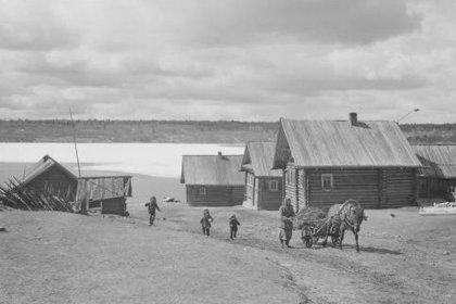 Joensuu_02 Kylänäkymä toukokuussa 1942_SA-kuva 8-5-1942