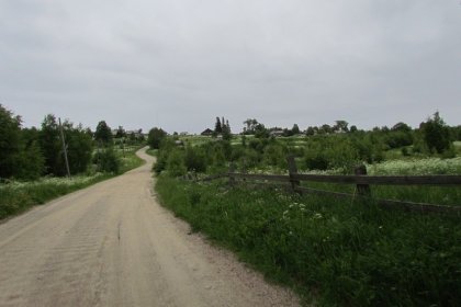 Jouhivaara Seesjärvi Aunus_02 Näkymä lännestä kylään heinäkuussa 2017_Kuva E Naukkarinen