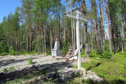 Loimola kaakko muistomerkki_05 Yleisnäkymä heinäkuussa 2017_Kuva E Naukkarinen