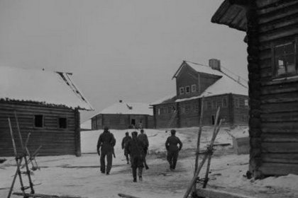 Ahvenjärvi Aunus_02 Kylän raitti marraskuussa 1941_SA-kuva 12-11-1941