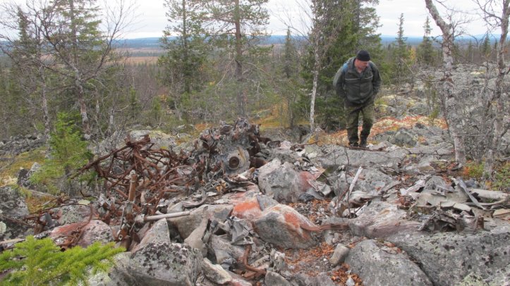 Kelsinkäinen venäläiskoneen hylky Salla