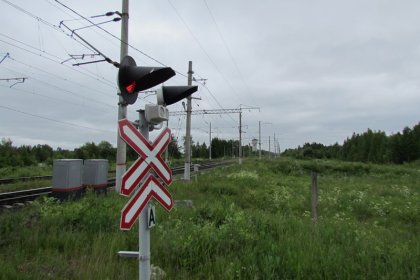 Maaselän rautatieasema_04 Näkymä pohjoisesta aseman suuntaan heinäkuussa 2017_Taustalla vesitorni_Kuva E Naukkarinen