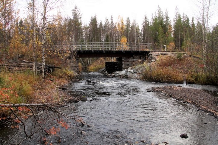 Kapustnajajoen rautatiesilta Kiestinki  