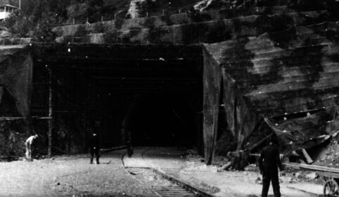 Mttelbau-Dora luolan suuaukko