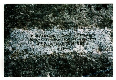 Ihantalan muistomerkin joukot 3-7-1999