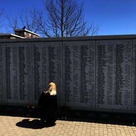 Lestenen veljeshautausmaa