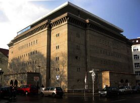 Bunkkeri - väestönsuoja 3000 ihmiselle